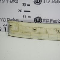 Volkswagen PASSAT B6 Inne części wnętrza samochodu 3C9867617B