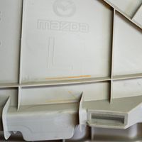 Mazda 3 II D-pilarin verhoilu (alaosa) BBN968260