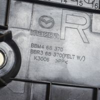 Mazda 3 II Kynnys BBR368370