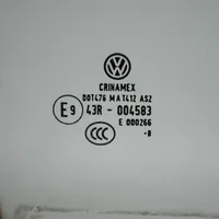 Volkswagen Golf V Szyba drzwi przednich E943R004583