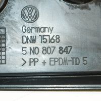 Volkswagen Tiguan Rekisterikilven kehys/pidike 5N0807847