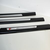 Audi A6 S6 C6 4F Altro elemento di rivestimento sottoporta/montante 