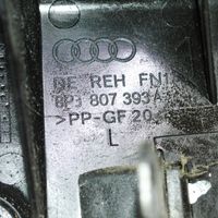 Audi A3 S3 8P Puskurin kannattimen kulmakannake 8P3807393A