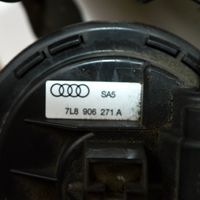 Audi Q7 4L Serbatoio a carbone attivo per il recupero vapori carburante 7L8906271A