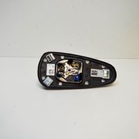 Volkswagen Golf VIII GPS-pystyantenni 5WA035507E