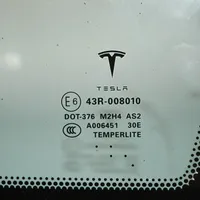 Tesla Model S Fenêtre latérale avant / vitre triangulaire 43R008010