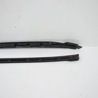 BMW 4 F32 F33 Listwa szyby czołowej / przedniej 7285927