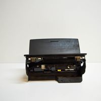 Audi Q3 8U Monitori/näyttö/pieni näyttö 8U0857273E