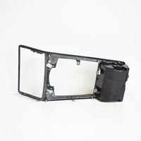 Audi A8 S8 D3 4E Ātrumu pārslēgšanas sviras dekoratīvā apdare (plastmasas) 