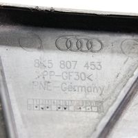 Audi A4 S4 B8 8K Puskurin kannattimen kulmakannake 8K5807453