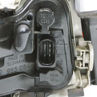 Audi A4 S4 B7 8E 8H Lampa tylna 965037