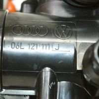 Audi A4 S4 B9 Pompa wody 06L121111J
