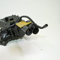 Audi A4 S4 B8 8K Separatore dello sfiato dell’olio 06E103547