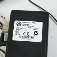 Volkswagen Tiguan Bluetooth control unit module 000051473A