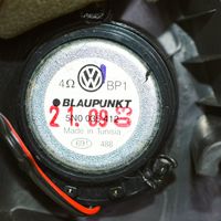 Volkswagen Tiguan Cache enceinte centrale 5N0837974C