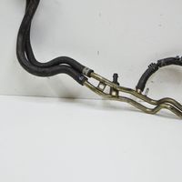 Volkswagen Tiguan Tuyau d'alimentation conduite de carburant 03L201360K