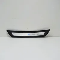 BMW 5 G30 G31 Copertura del rivestimento del sottoporta posteriore 7407016