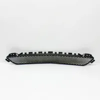 Mercedes-Benz C W205 Grille inférieure de pare-chocs avant 