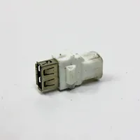 BMW X2 F39 Connecteur/prise USB 9390501