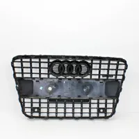 Audi Q7 4L Grotelės priekinės 4L0853651H