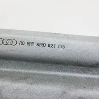 Audi Q5 SQ5 Supporto di montaggio del parafango 8R0821135