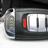 Audi Q5 SQ5 Užvedimo spynelė 8K0909131D