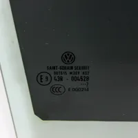 Volkswagen Golf VII Rear door window glass 43R004528