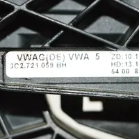 Volkswagen PASSAT B7 Pedał sprzęgła 