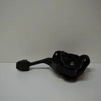 Volkswagen PASSAT B7 Clutch pedal 1K0721796K