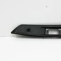 Volkswagen Tiguan Barra de luz de la matrícula/placa de la puerta del maletero 5N0827287A