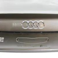 Audi A4 S4 B9 Galinis dangtis (bagažinės) 