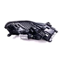 Volkswagen Touareg III Faro/fanale 761941081D