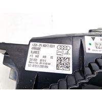 Audi Q8 Lampa tylna 4M8945092