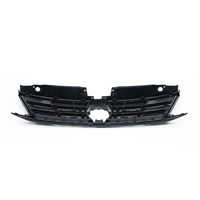 Volkswagen Jetta VI Front grill 