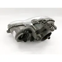 Mercedes-Benz CLK A209 C209 Lampa przednia A2098203061