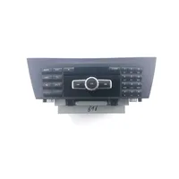 Mercedes-Benz C W204 Panel / Radioodtwarzacz CD/DVD/GPS A2049009410