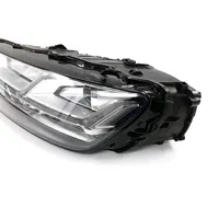 Audi Q7 4M Lampy przednie / Komplet 4M0941033