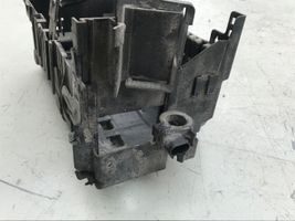 Opel Astra J Vassoio scatola della batteria 13308434