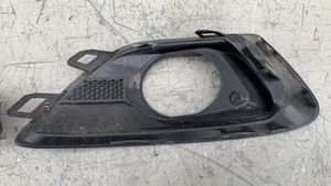 Opel Astra J Grille inférieure de pare-chocs avant 13264573