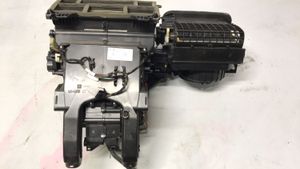 Opel Astra J Interior heater climate box assembly 13330977