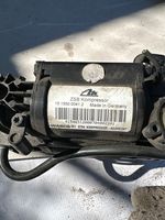 Audi A8 S8 D3 4E Compressore/pompa sospensioni pneumatiche 4E0616005G