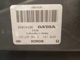 Volvo S40 Jäähdyttimen jäähdytinpuhallin 30741630