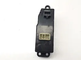 Hyundai H-100 Electric window control switch 620W02310