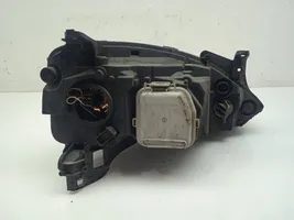 Opel Corsa C Lampa przednia 13237263