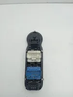 Renault Modus Interrupteur commade lève-vitre 8200379694A