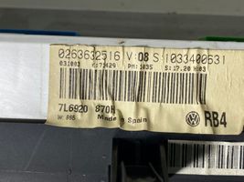 Volkswagen Touareg I Tachimetro (quadro strumenti) 7L6920870H