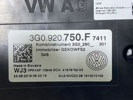Volkswagen PASSAT B8 Licznik / Prędkościomierz 3G0920750F