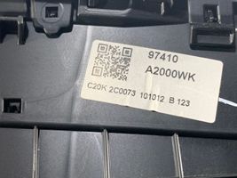 KIA Ceed Dysze / Kratki środkowego nawiewu deski rozdzielczej 84832A2000CR