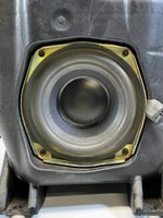 Cadillac SRX Subwoofer speaker 25718355