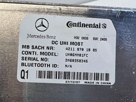 Mercedes-Benz R W251 Moduł / Sterownik Bluetooth A2118701885